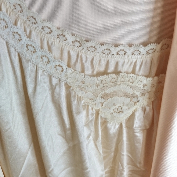 Vintage miss Elaine 60/70 Union satin long robe with nightgown sz M - Picture 14 of 15